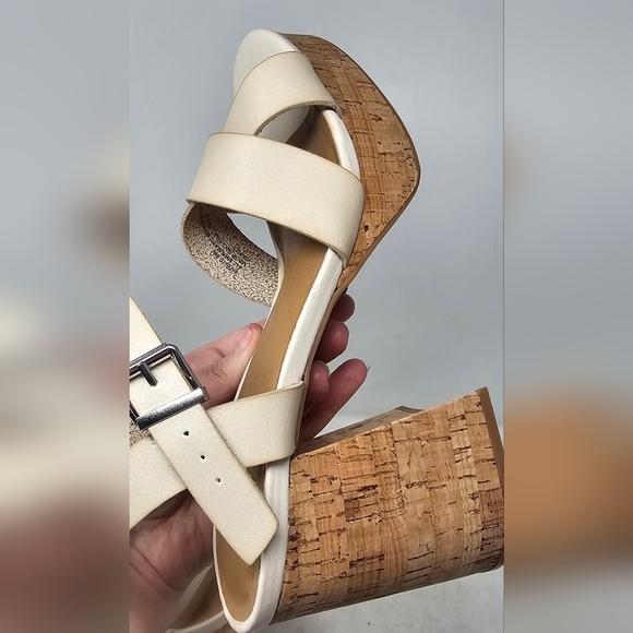 Lane Bryant Dream Cloud Cross-Front Faux Leather Platform Block Heel Beige 10.5W - Picture 7 of 16